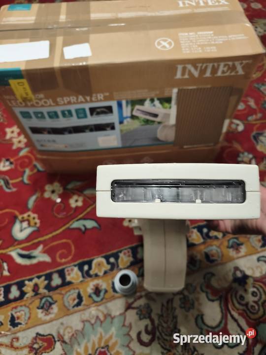 Nowoczesny natrysk fontanna LED Intex do basenu Ostrów Wielkopolski