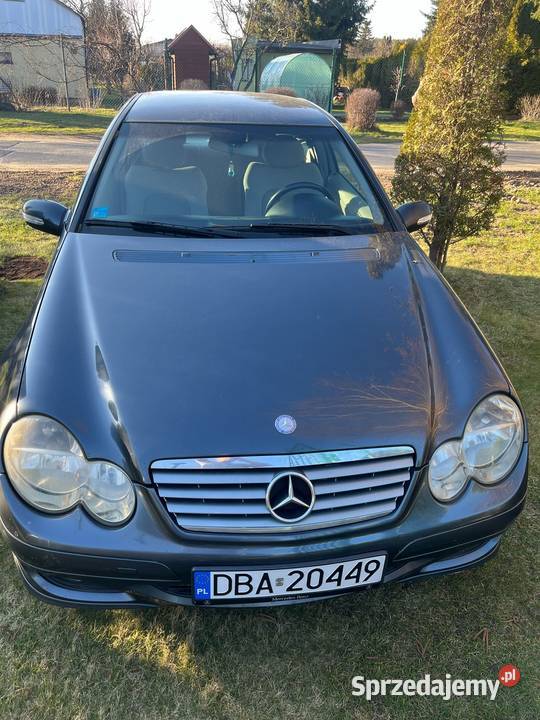 Mercedes W203 22CDI 2004R Można zobaczyć w Toruń