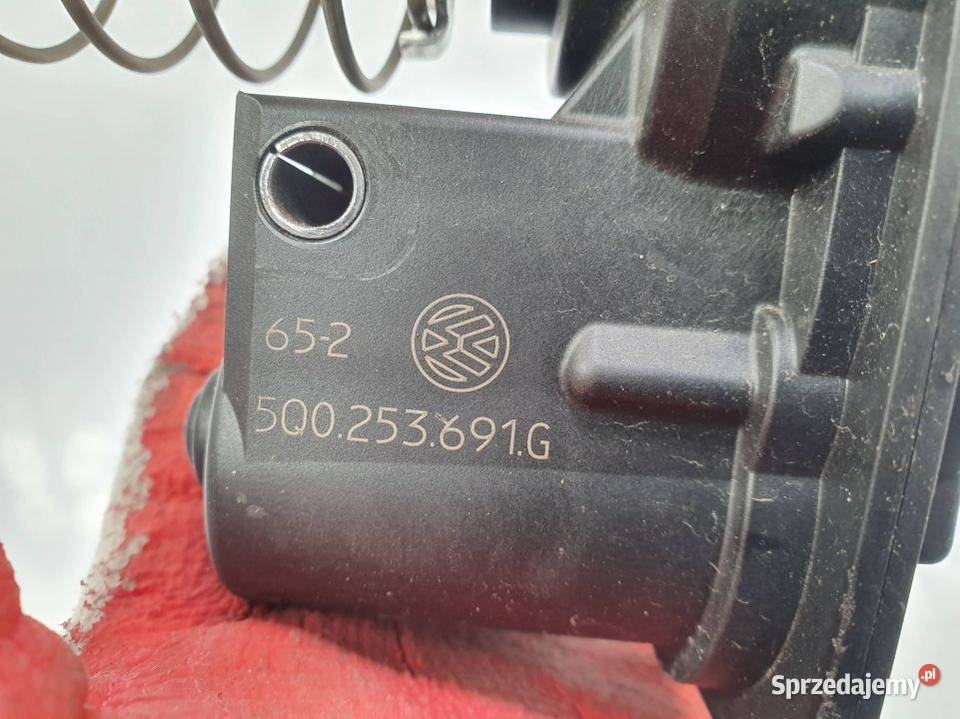NASTAWNIK VOLKSWAGEN ARTEON 5Q0253691G osobowe Lipno
