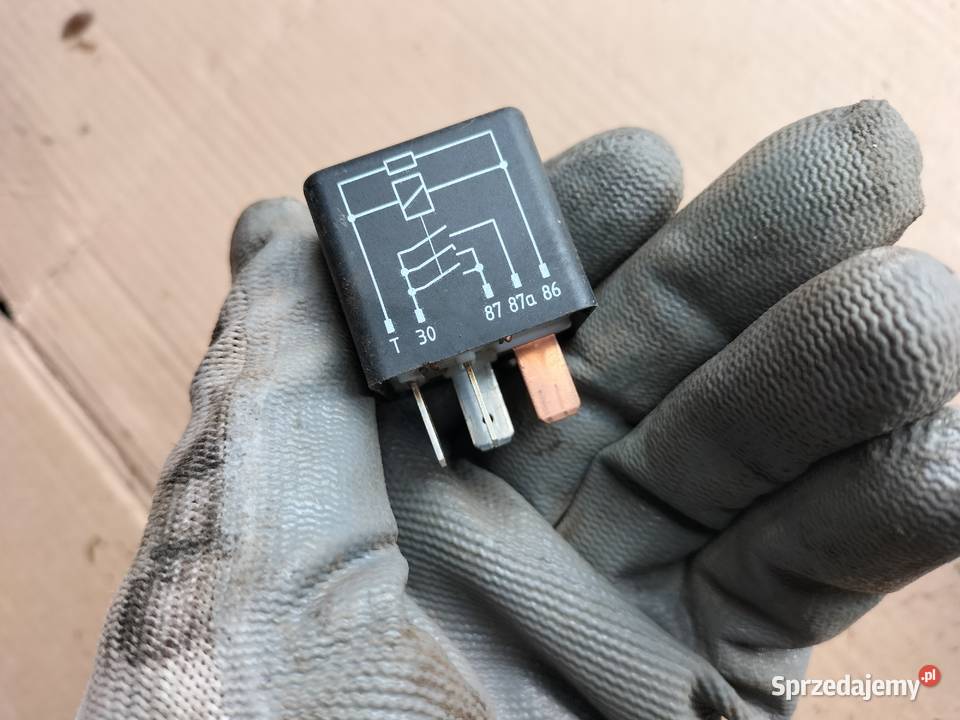 PRZEKAŹNIK AUDI VW 219 443951253AA osobowe Przekaźniki Kamień-Kolonia