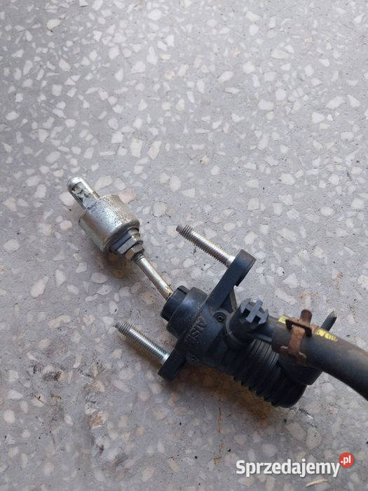 Pompka sprzęgła 22 d4d toyota rav 4 III Wola Jachowa