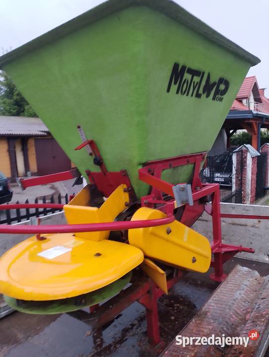 Rozsiewacz nawozów motyl