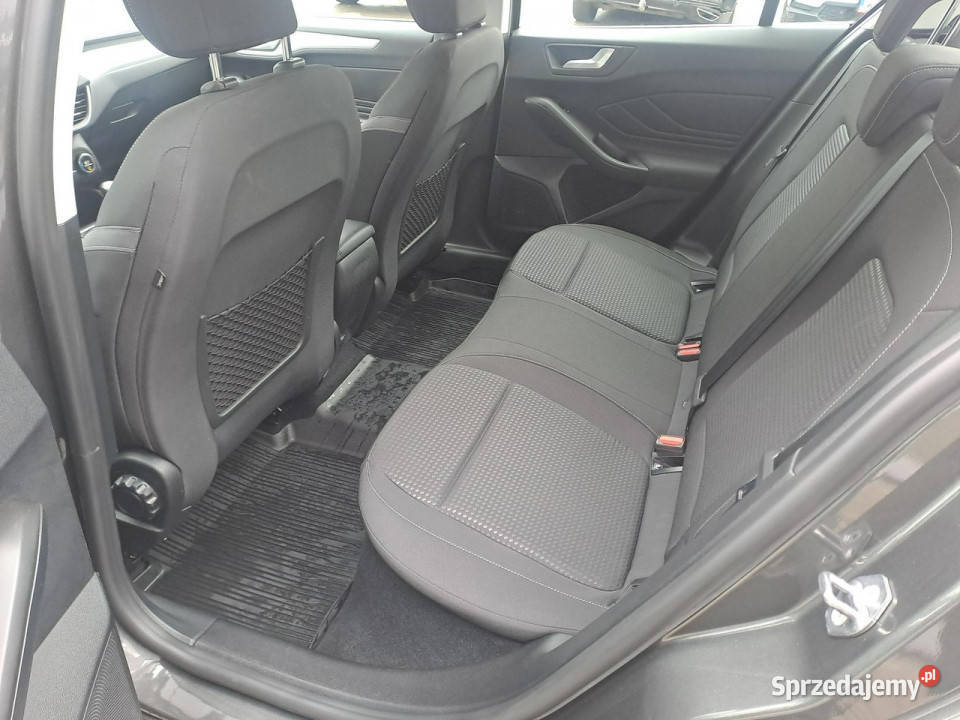 Ford Focus 10EcoBoost 125 rej 2021 Connected