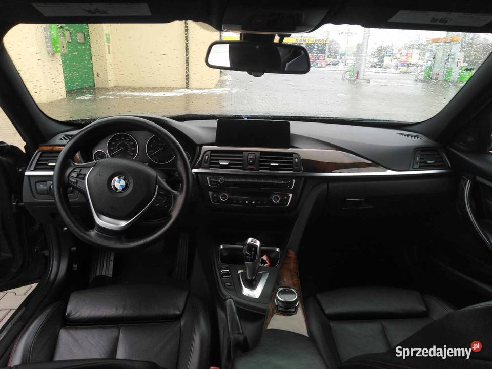 BMW Seria 3 BMW Seria 3 F30 328i 2015 Krowiarki