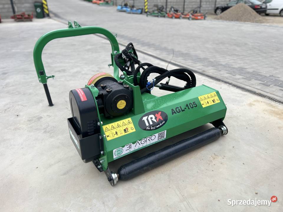 Kosiarka bijakowa boczna na pantografie 105 125