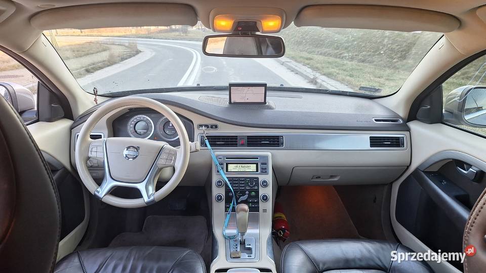 Volvo XC 70 D3 automat nowy rozrząd faktury z 1984cm3 sprzedam
