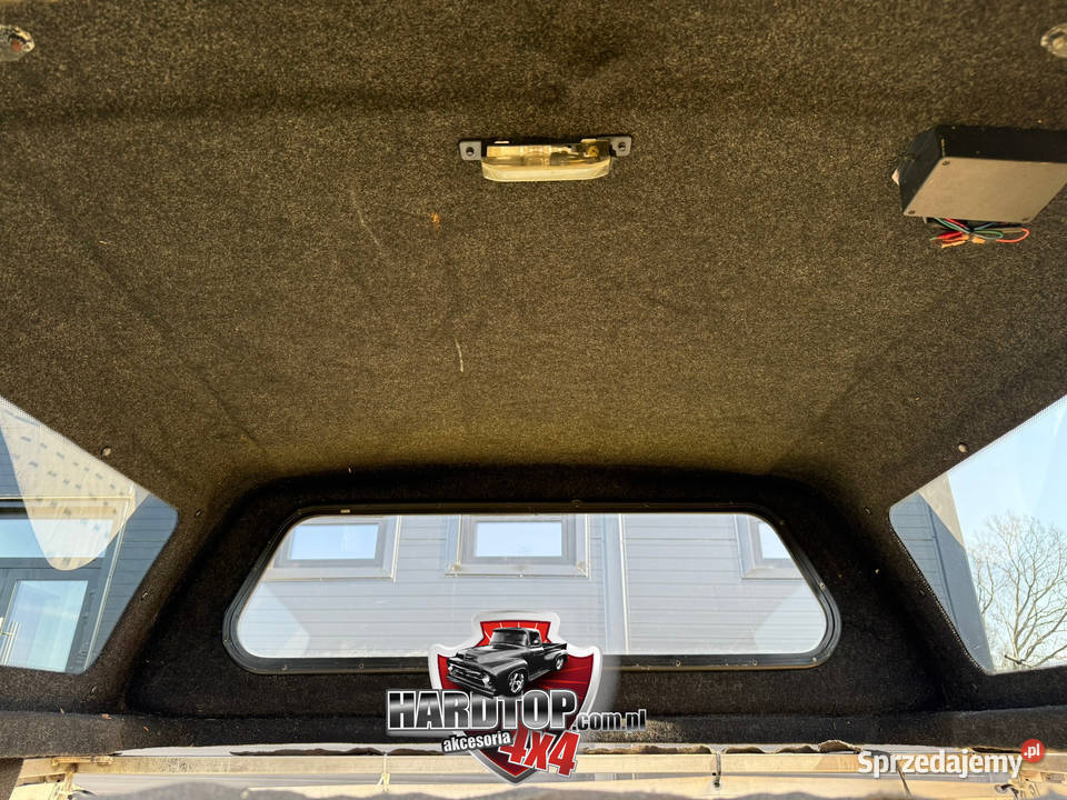 Zabudowa Paki Nissan Navara D40 SNUGTOP Hardtop Pozostałe Pasłęk sprzedam