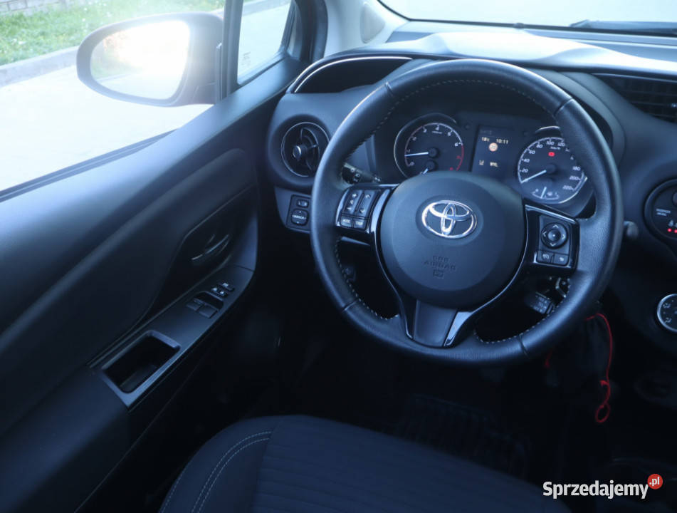 Toyota Yaris 15 Dual VVTi tempomat Yaris