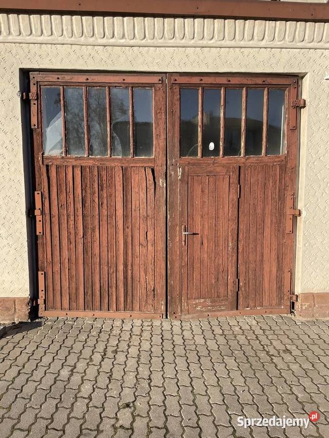 Drzwi do garażu dwuskrzydłowe 4 brama garażowa Rosochów