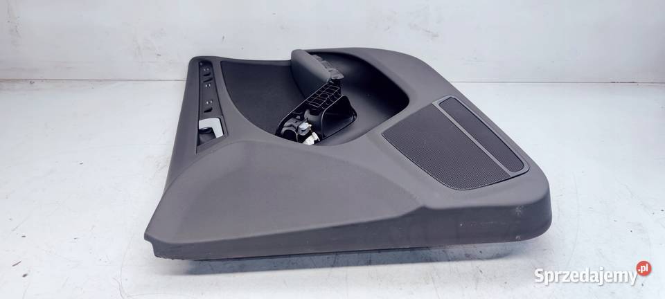 BOCZEK DRZWI P P AUDI A4 B8 8K1867106 MATERIAŁ Przystajń