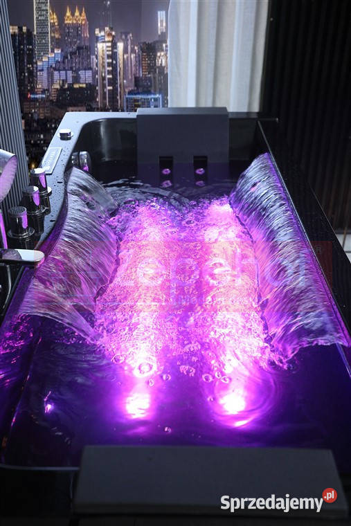 Czarna wanna z hydromasażem EB7066 prostokątna Materiały budowlane Grabówka