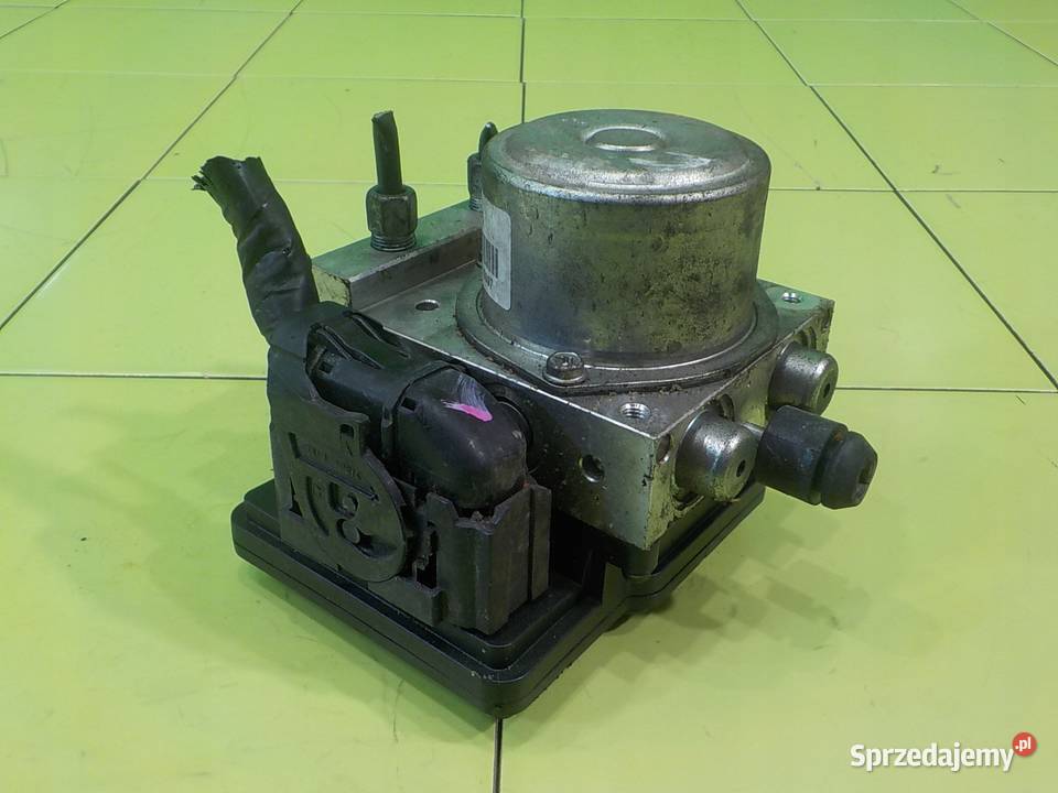 NISSAN JUKE I F15 16 B 11r 5D pompa ABS Suków