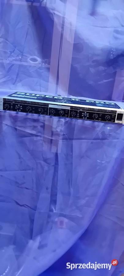 Sprzedam Behringer SuperX Pro model cx2310 mikserym nagłośnienie Świdnica