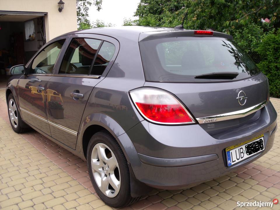 Opel astra h 13 cdti 20062007 pełne wyposażenie Wojciechów