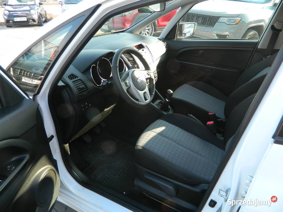 ŁADNA KIA VENGA SALON POLSKA