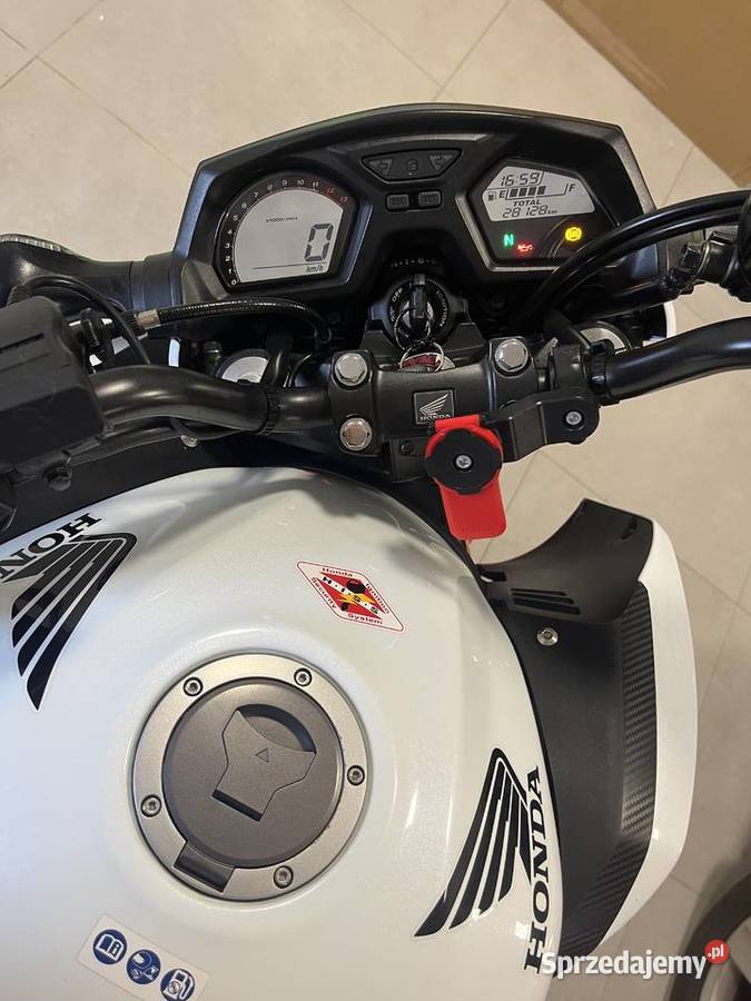Zadbana Honda cb650f na sprzedaż nie potrzebuje Żory