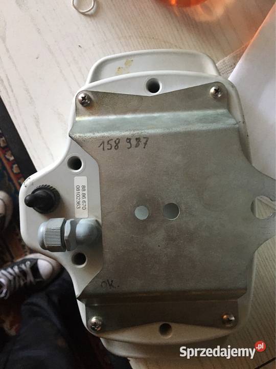 Czesci Prasa Fendt 2600V uszkodzony Łapy