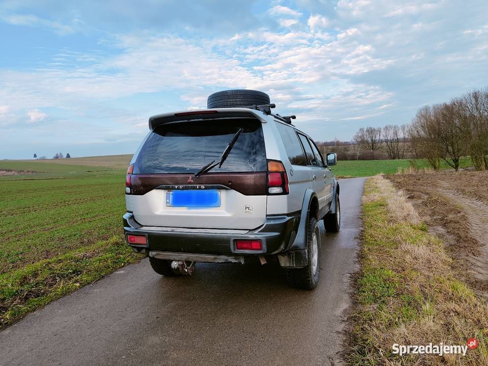 Mitsubishi Pajero Sport 4x4 30 V6 LPG 2001r ESP Bogoria sprzedam