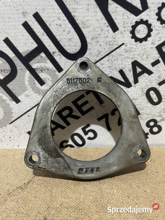 Fiat Ford Holland pokrywa przekładni 5117502 Pozostałe Jastrzębniki