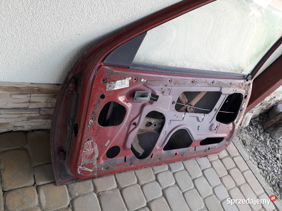Opel Kadett Ascona drzwi szyba zderzak skrzynia części blacharskie podkarpackie Brzozów