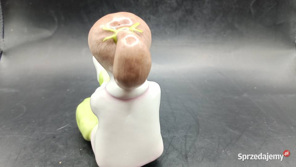 Figurka dziewczynka Budapeszt