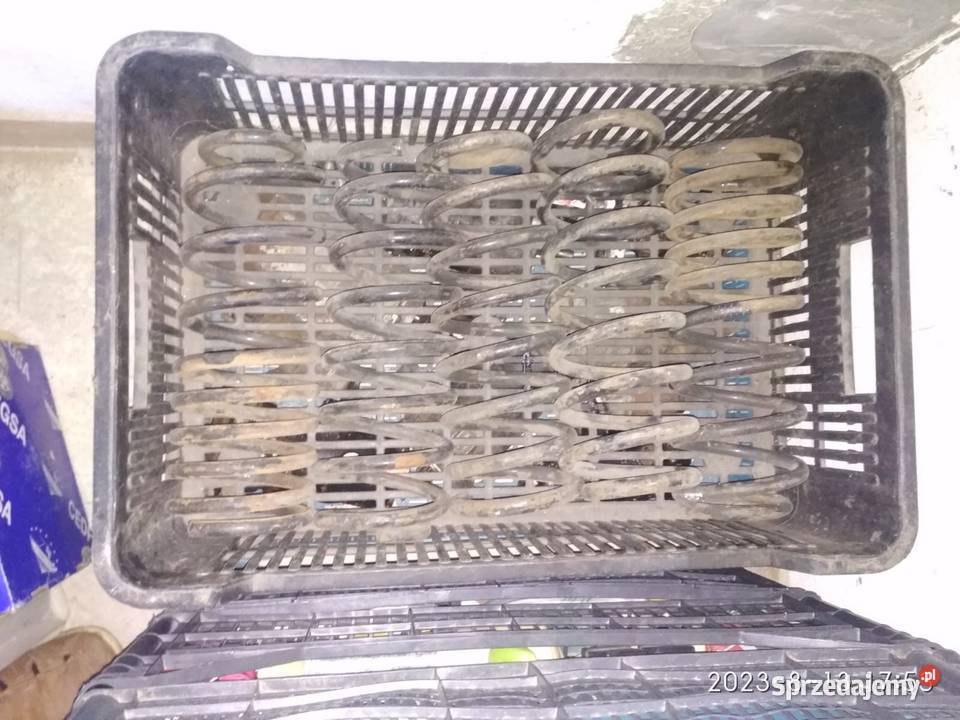 Sprężyny amortyzatora przód i tył do Audi 100 c3 Tychy