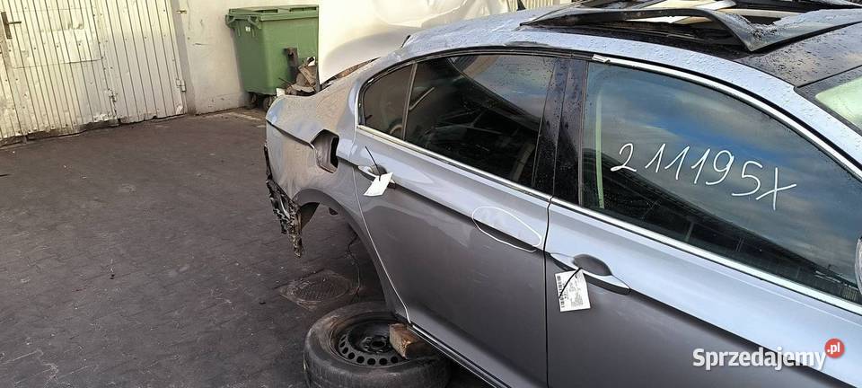 DRZWI PRAWE TYŁ VOLKSWAGEN PASSAT B8 LB7S osobowe kujawsko-pomorskie Lipno