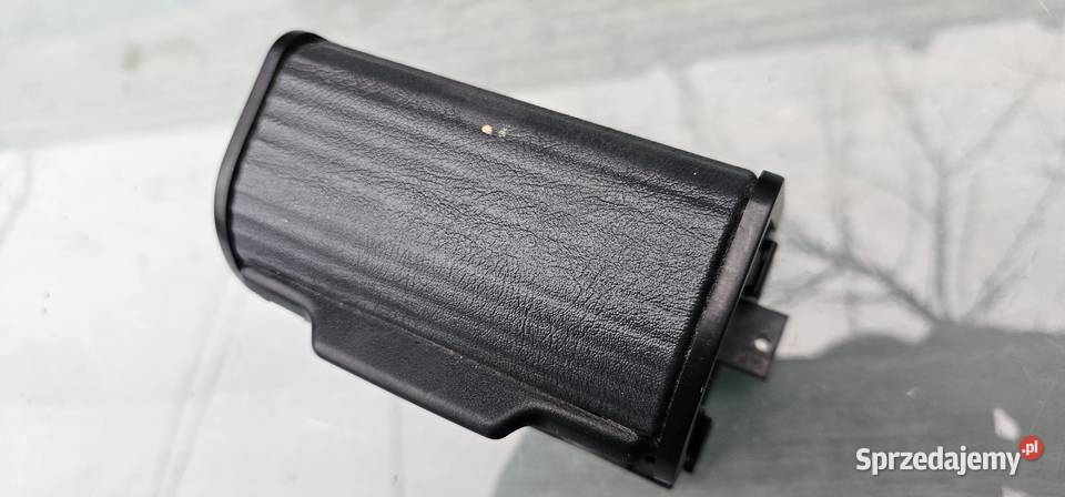 Popielniczka tył mercedes w202 2028100079 wielkopolskie Zbąszyń