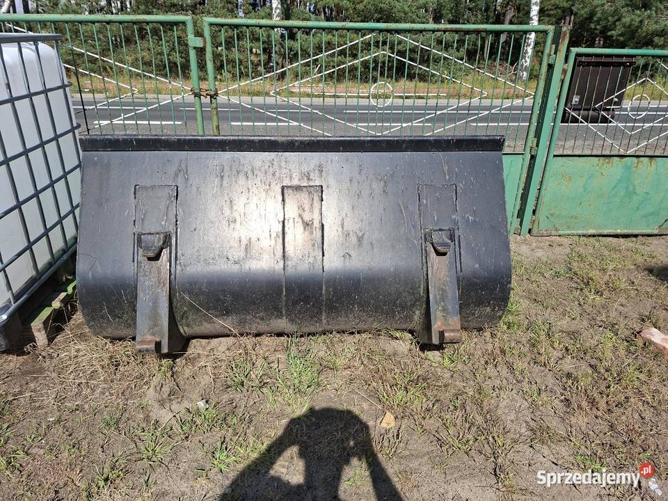 Sprzedam łyżke do tura wielkopolskie Gizałki