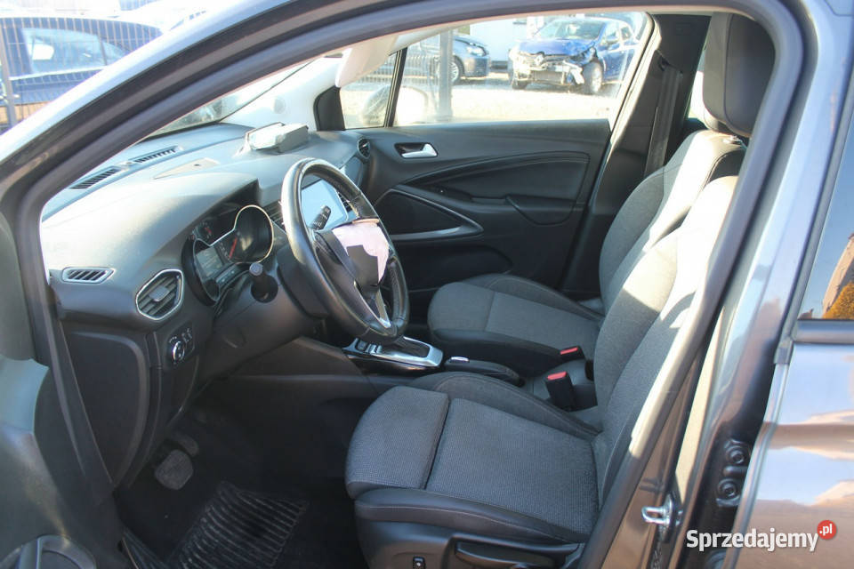 Opel Crossland X isofix