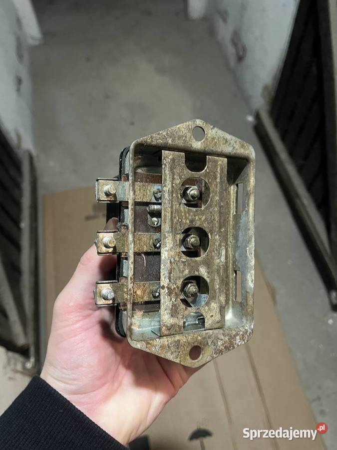 SAMOCHÓD FIAT 126 MALUCH REGULATOR NAPIĘCIA wielkopolskie Poznań