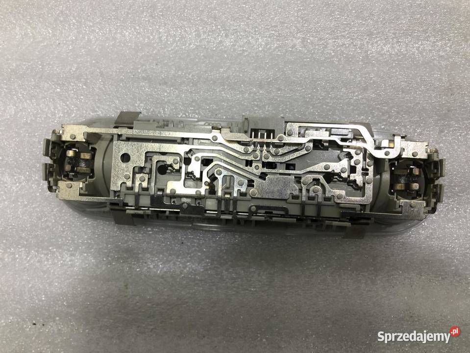 LAMPKA PODSUFITKI AUDI A5 8T 0716 8T0947111 osobowe wielkopolskie sprzedam
