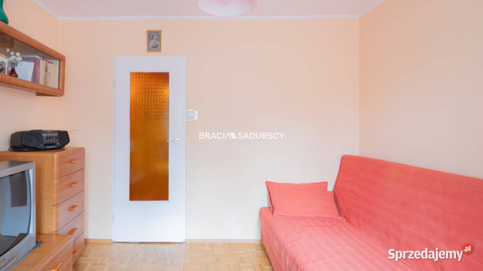 Mieszkanie 5835m2 3 pokoje Kraków Powstańców małopolskie