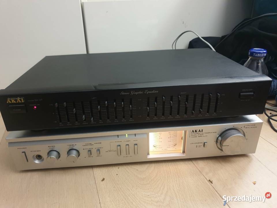 Akai ea27 korektor graficzny duża wieża Wieże i miniwieże Leżajsk
