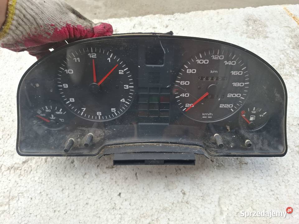 Licznik Zegar Audi 80 B4 19TDI Pozostałe Wisznice