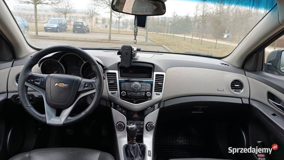 Chevrolet Cruze 16