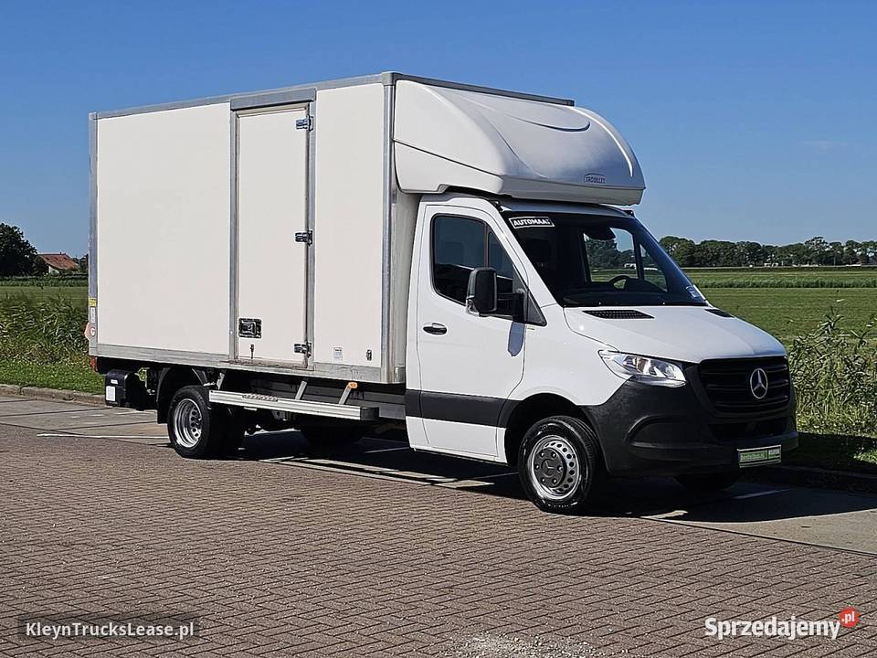 MercedesBenz SPRINTER 515 kontener winda Samochody dostawcze
