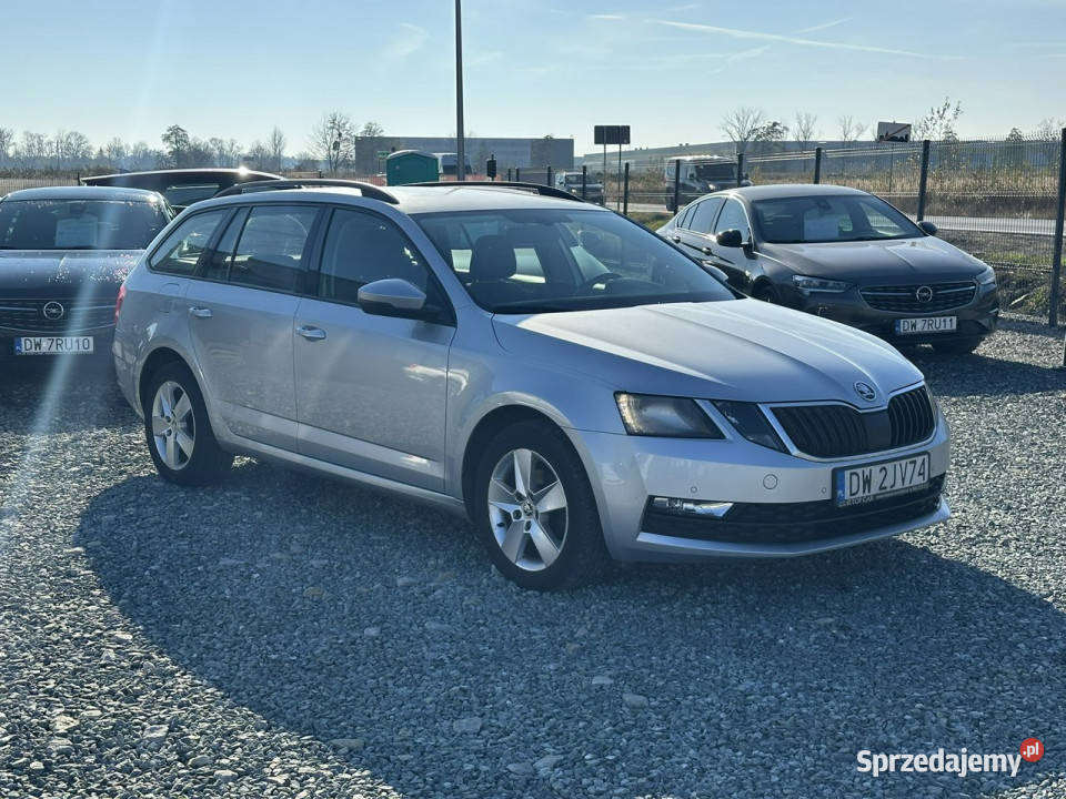 koda Octavia 16TDi 115 2020r Ambition Front Octavia sprzedam