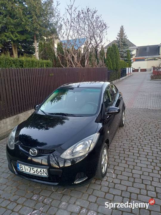 Mazda 2 14 diesel Pięciodrzwiowy Niski przebieg Białystok sprzedam