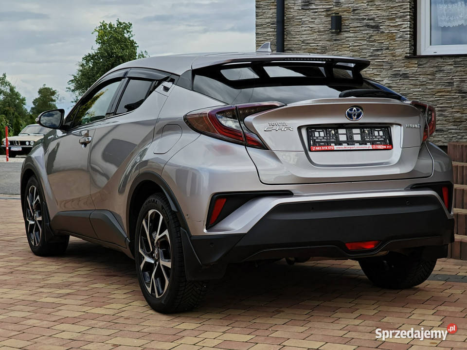 Toyota CHR Rok produkcji 2019 Sadlno