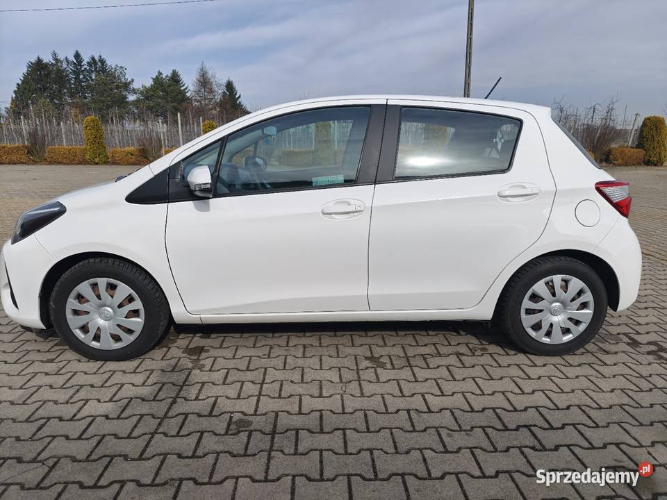 Toyota Yaris III FL 1 0 benzyna Salon Polska 226000km Belsk Duży