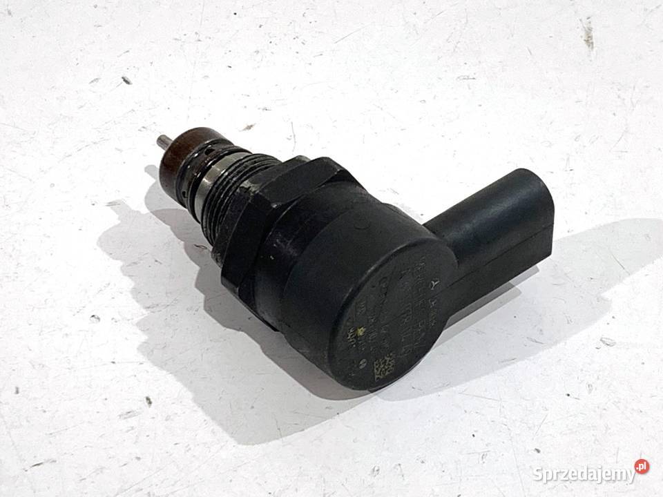REGULATOR CIŚNIENIA PALIWA MERCEDES CL203
