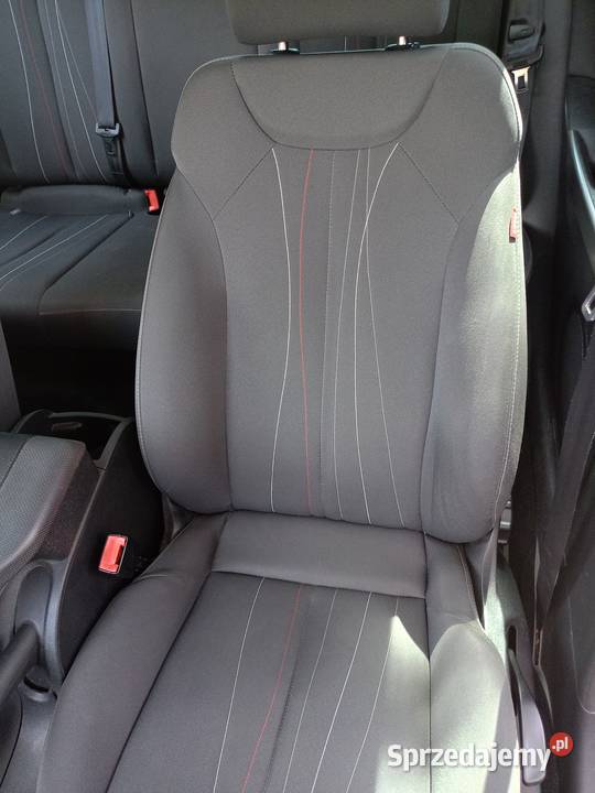SEAT Leon dynamiczny i oszczędny bogate