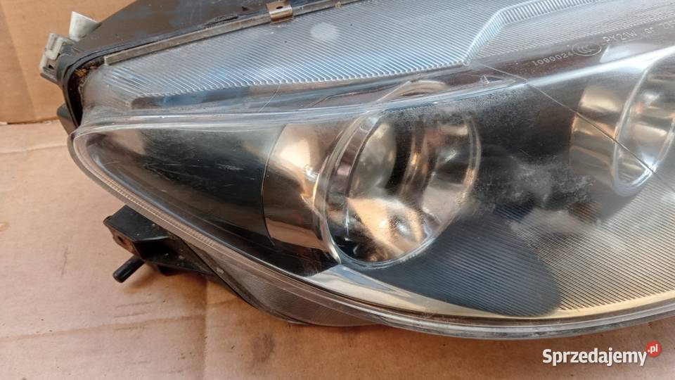 MAZDA 6 GG LAMPA PRZÓD PRAWA SOCZEWKA
