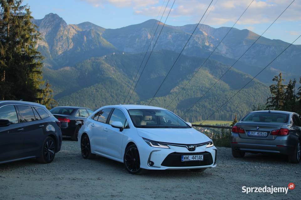 Toyota Corolla 2022 super stan bezwypadkowa aso Wołomin