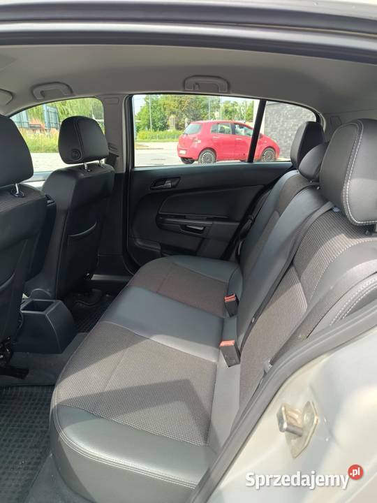 Opel Astra H 2009 17 diesel kupiony w Polsce śląskie Sosnowiec sprzedam