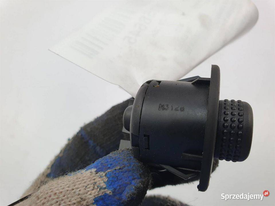 PRZYCISK RENAULT MEGANE Lipno