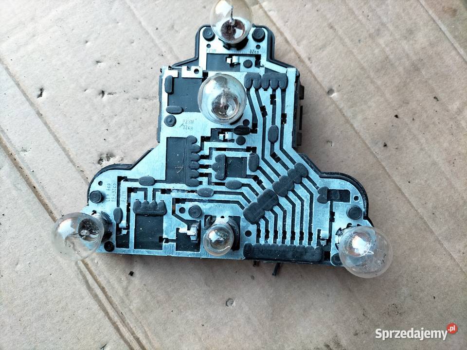 GOLF 3 MK3 WKŁAD LAMPY TYLNEJ Pozostałe lubelskie Kamień-Kolonia