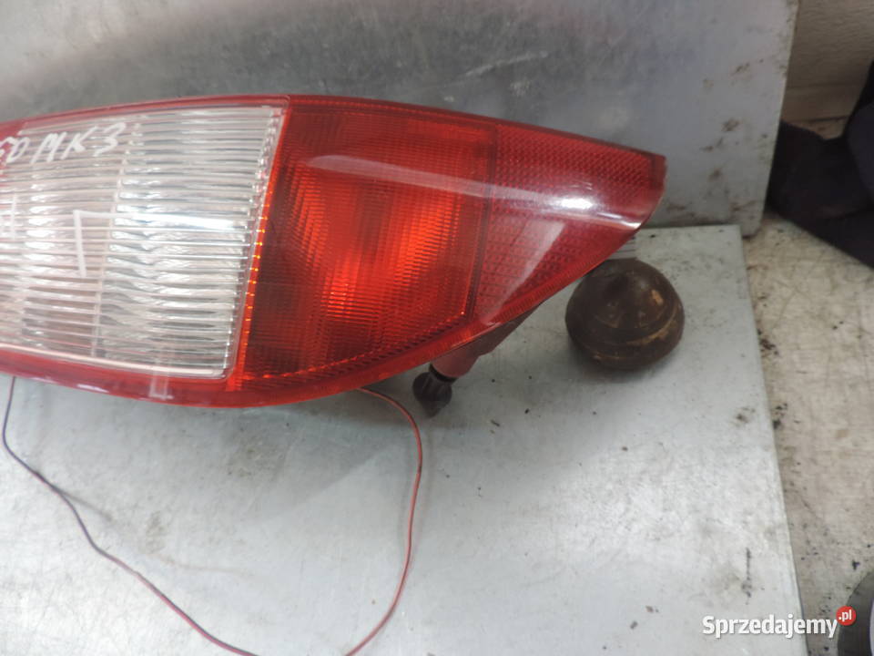 FORD MONDEO MK3 KOMBI LAMPA LEWA TYLNA Nowy Sącz