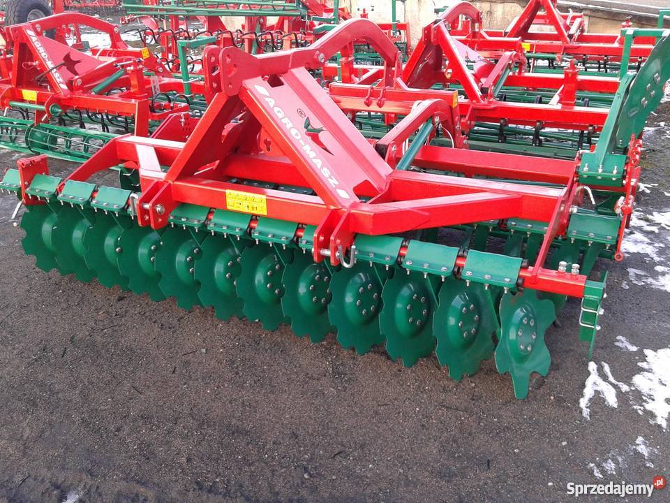 AGREGAT TALERZOWY Z HYDROPAKIEM 27M 3M maszyny uprawowe Netta Pierwsza